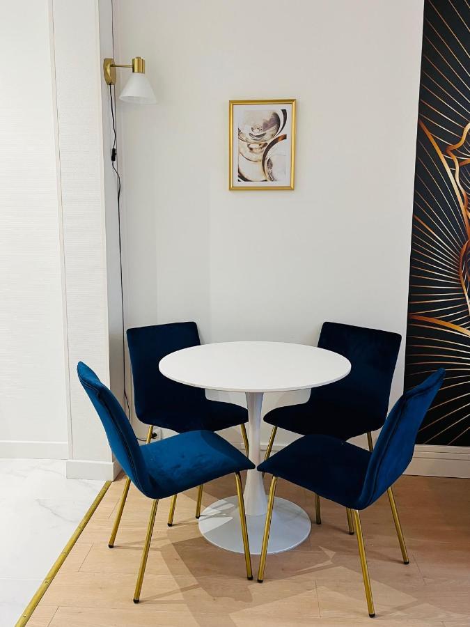 Glamour Chic En Hyper Centre Pour 4 - Wifi - Sauna Pour 2 - Mylittlestay Ruan Exterior foto