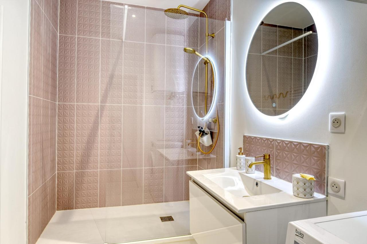 Glamour Chic En Hyper Centre Pour 4 - Wifi - Sauna Pour 2 - Mylittlestay Ruan Exterior foto